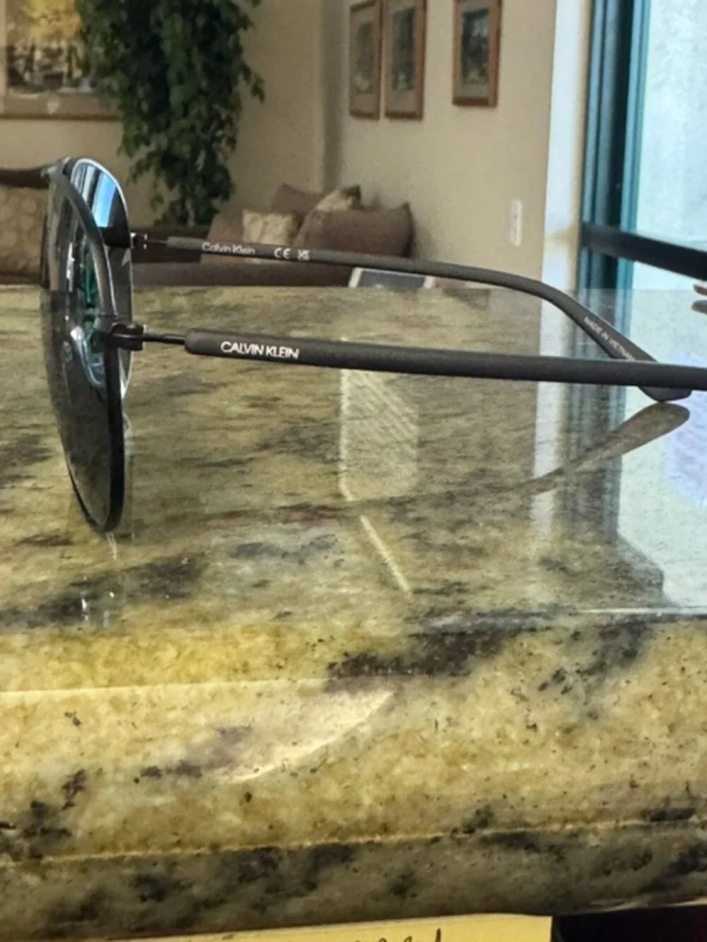 Calvin Klein CK19314S Aviator Pilot Sunglasses 16 13 140 Black Metal Gray Lens